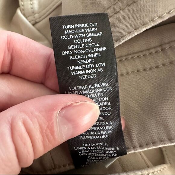 So Slimming By Chico’s New Khaki Slim Leg Pants NWT Size US 12 Coastal Basic - Picture 10 of 16